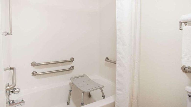 <b>Super 8 Monmouth Room</b>. Images powered by <a href="https://iceportal.shijigroup.com/" title="IcePortal" target="_blank">IcePortal</a>.