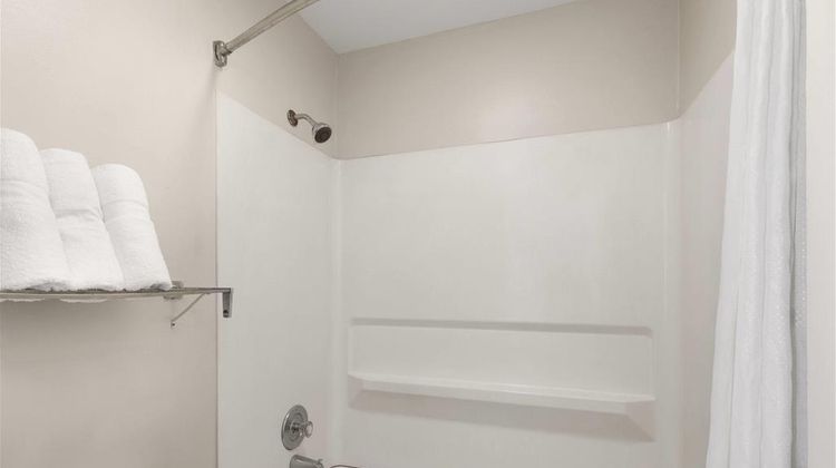 Baymont by Wyndham Richburg/Chester Area Room