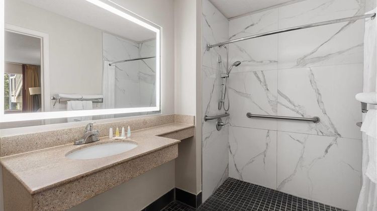 Baymont by Wyndham Richburg/Chester Area Room