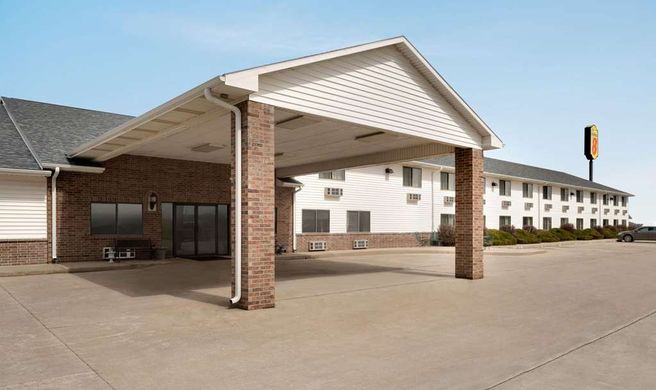 Super 8 Bethany Exterior
