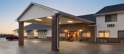 Super 8 Bethany Exterior