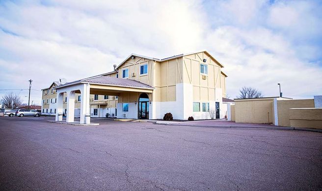 Super 8 Holbrook Exterior