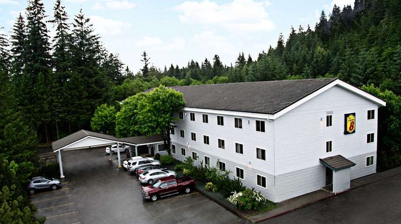Super 8 Juneau Exterior. Images powered by <a href="https://iceportal.shijigroup.com" target="_blank" rel="noopener">Ice Portal</a>.