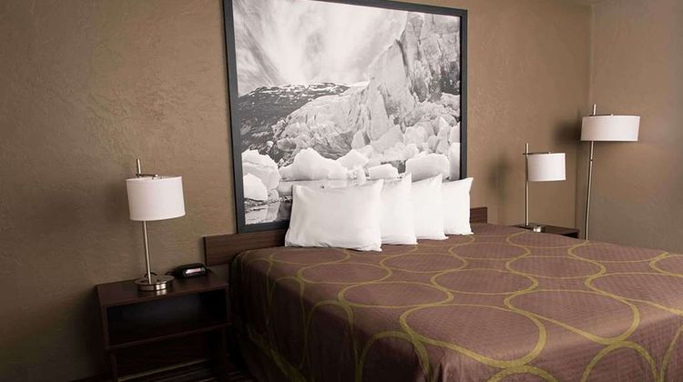 Super 8 Juneau Room