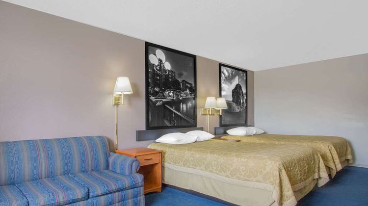 Super 8 Winnemucca Room