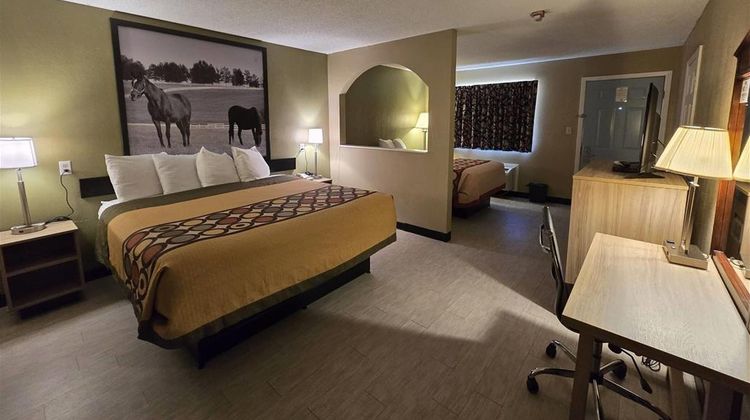 Super 8 Arkadelphia Caddo Valley Area Room