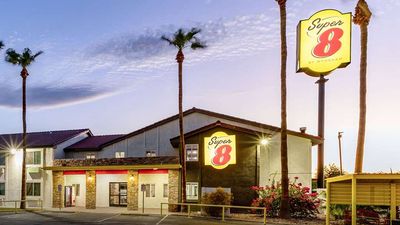 Super 8 Goodyear/Phoenix Area
