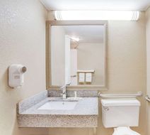Super 8 Morrilton Room