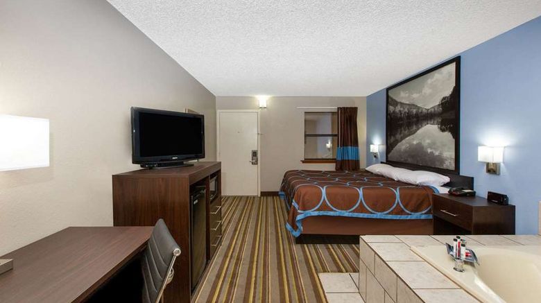 <b>Super 8 Malvern Suite</b>. Images powered by <a href="https://iceportal.shijigroup.com/" title="IcePortal" target="_blank">IcePortal</a>.