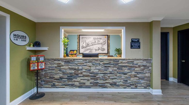 <b>Super 8 Malvern Lobby</b>. Images powered by <a href="https://iceportal.shijigroup.com/" title="IcePortal" target="_blank">IcePortal</a>.