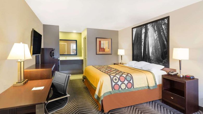 <b>Super 8 by Wyndham Fortuna Room</b>. Images powered by <a href="https://iceportal.shijigroup.com/" title="IcePortal" target="_blank">IcePortal</a>.