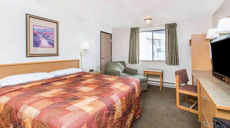 Super 8 Ketchikan Room