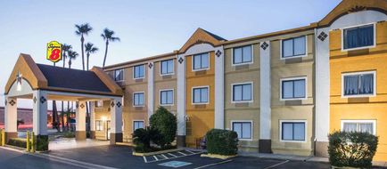 Super 8 Harlingen Exterior