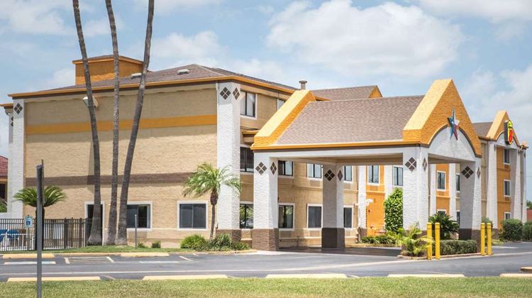 Super 8 Harlingen Exterior