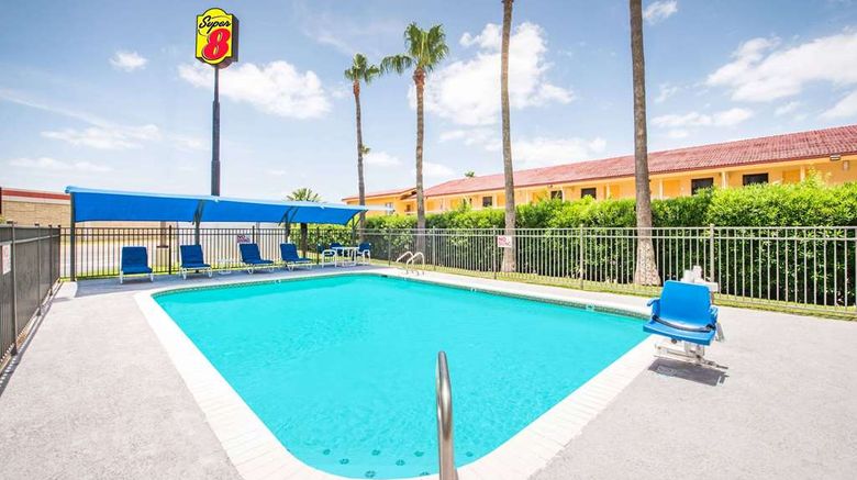 <b>Super 8 Harlingen Pool</b>. Images powered by <a href="https://iceportal.shijigroup.com/" title="IcePortal" target="_blank">IcePortal</a>.