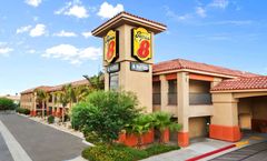 Super 8 by Wyndham Indio