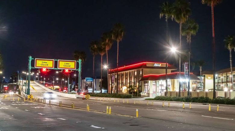 <b>Super 8 Anaheim/Disneyland Drive Exterior</b>. Images powered by <a href="https://iceportal.shijigroup.com/" title="IcePortal" target="_blank">IcePortal</a>.