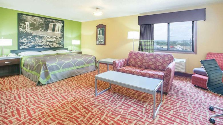 <b>Super 8 Van Buren/Ft Smith Area Suite</b>. Images powered by <a href="https://iceportal.shijigroup.com/" title="IcePortal" target="_blank">IcePortal</a>.