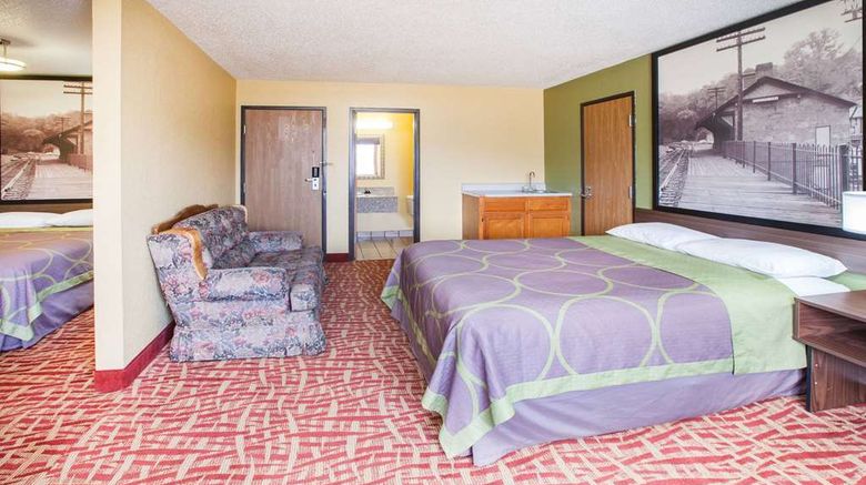 <b>Super 8 Van Buren/Ft Smith Area Room</b>. Images powered by <a href="https://iceportal.shijigroup.com/" title="IcePortal" target="_blank">IcePortal</a>.
