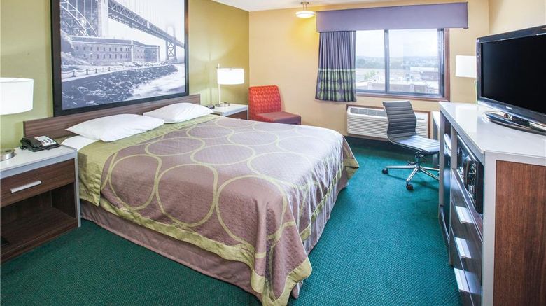 <b>Super 8 Van Buren/Ft Smith Area Room</b>. Images powered by <a href="https://iceportal.shijigroup.com/" title="IcePortal" target="_blank">IcePortal</a>.