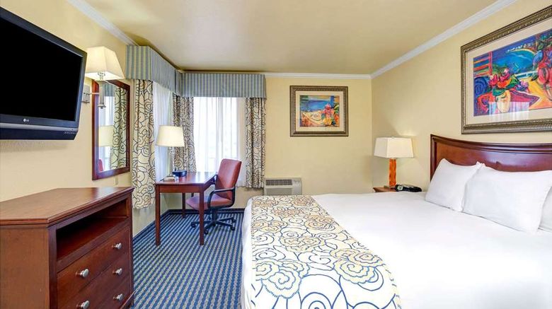 <b>Super 8 Santa Cruz/Beach Boardwalk East Room</b>. Images powered by <a href="https://iceportal.shijigroup.com/" title="IcePortal" target="_blank">IcePortal</a>.