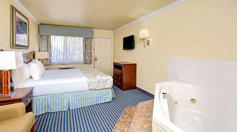 <b>Super 8 Santa Cruz/Beach Boardwalk East Room</b>. Images powered by <a href="https://iceportal.shijigroup.com/" title="IcePortal" target="_blank">IcePortal</a>.