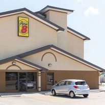 Super 8 Brunswick/St Simons Island Area