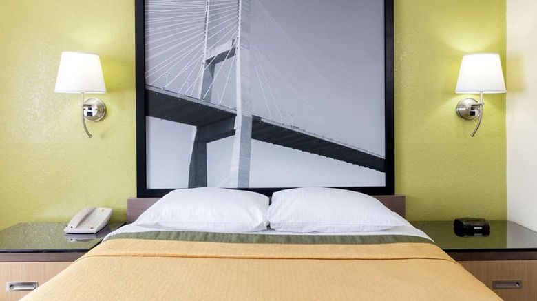 <b>Super 8 Brunswick/St Simons Island Area Room</b>. Images powered by <a href="https://iceportal.shijigroup.com/" title="IcePortal" target="_blank">IcePortal</a>.