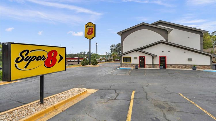 Super 8 Warner Robins Exterior