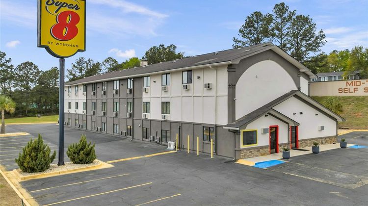 Super 8 Warner Robins Exterior