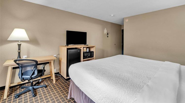 Super 8 Warner Robins Room