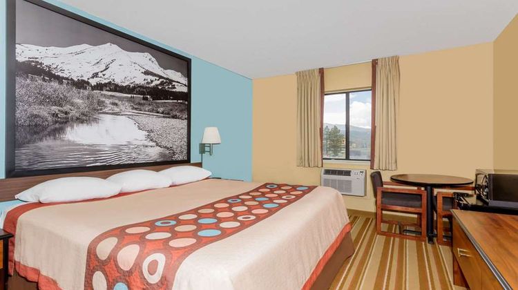 Super 8 Dillon/Breckenridge Area Room