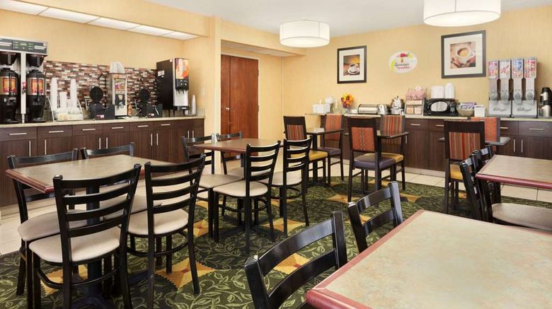 <b>Super 8 Westminster Denver North Restaurant</b>. Images powered by <a href="https://iceportal.shijigroup.com/" title="IcePortal" target="_blank">IcePortal</a>.