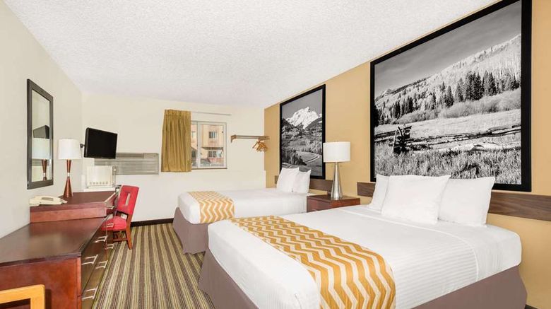 <b>Travelodge Loveland/Fort Collins Area Suite</b>. Images powered by <a href="https://iceportal.shijigroup.com/" title="IcePortal" target="_blank">IcePortal</a>.