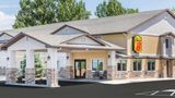 <b>Super 8 Montrose Exterior</b>. Images powered by <a href="https://iceportal.shijigroup.com/" title="IcePortal" target="_blank">IcePortal</a>.