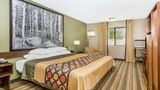 <b>Super 8 Montrose Room</b>. Images powered by <a href="https://iceportal.shijigroup.com/" title="IcePortal" target="_blank">IcePortal</a>.