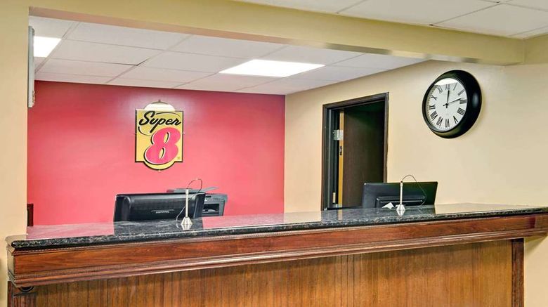 <b>Super 8 Stamford/New York City Area Lobby</b>. Images powered by <a href="https://iceportal.shijigroup.com/" title="IcePortal" target="_blank">IcePortal</a>.