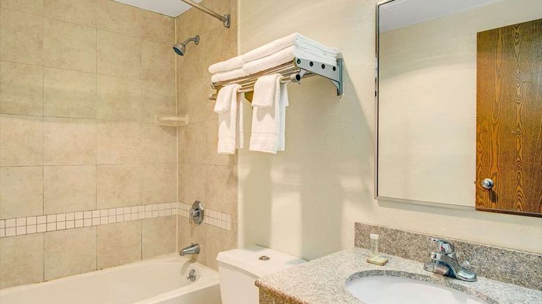 <b>Super 8 Stamford/New York City Area Room</b>. Images powered by <a href="https://iceportal.shijigroup.com/" title="IcePortal" target="_blank">IcePortal</a>.