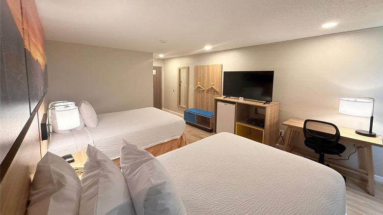 <b>Days Inn Torrington Room</b>. Images powered by <a href="https://iceportal.shijigroup.com/" title="IcePortal" target="_blank">IcePortal</a>.