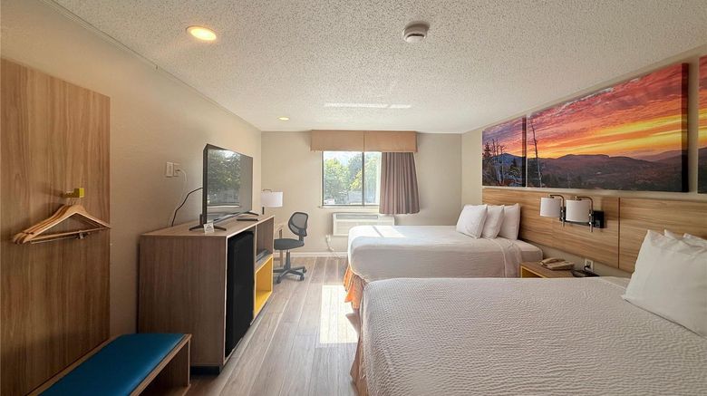 <b>Days Inn Torrington Room</b>. Images powered by <a href="https://iceportal.shijigroup.com/" title="IcePortal" target="_blank">IcePortal</a>.