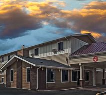 Super 8 Boise Exterior