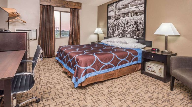 <b>Super 8 Boise Room</b>. Images powered by <a href="https://iceportal.shijigroup.com/" title="IcePortal" target="_blank">IcePortal</a>.