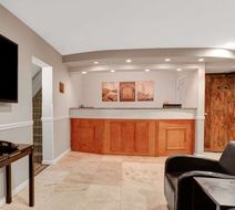Super 8 Gainesville Lobby