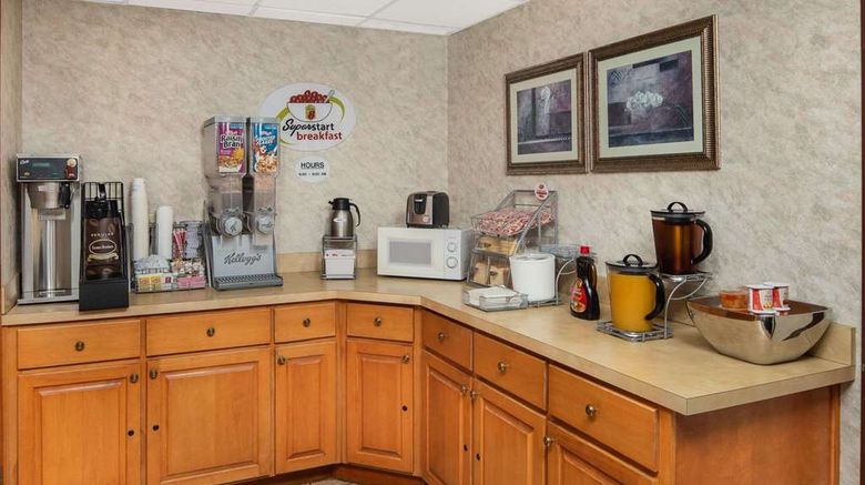 <b>Super 8 Burlington Other</b>. Images powered by <a href="https://iceportal.shijigroup.com/" title="IcePortal" target="_blank">IcePortal</a>.