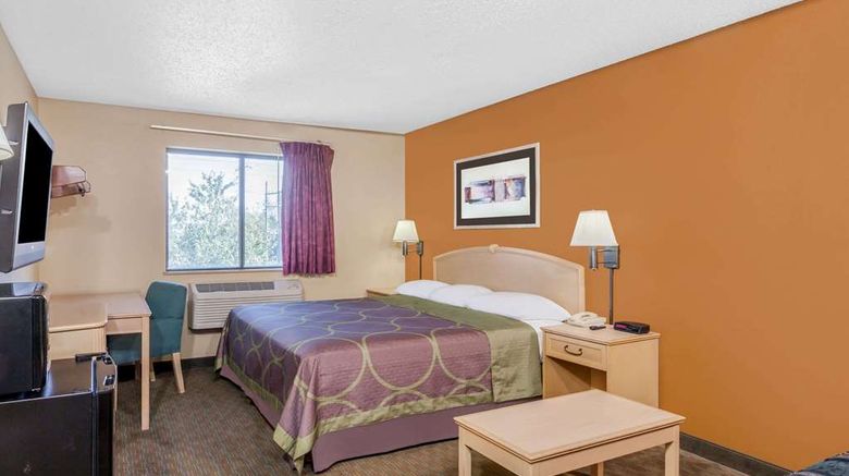 <b>Super 8 Charlotte/Amusement Park Area Room</b>. Images powered by <a href="https://iceportal.shijigroup.com/" title="IcePortal" target="_blank">IcePortal</a>.