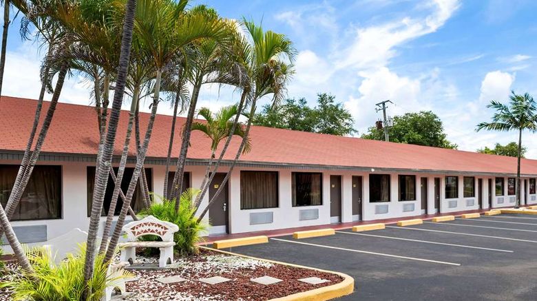 <b>Super 8 Florida City/Homestead Exterior</b>. Images powered by <a href="https://iceportal.shijigroup.com/" title="IcePortal" target="_blank">IcePortal</a>.