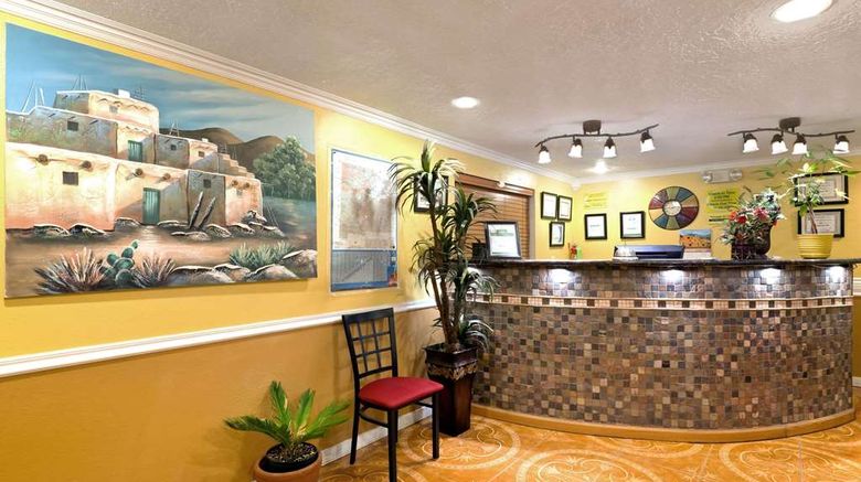 <b>Super 8 Alamogordo Lobby</b>. Images powered by <a href="https://iceportal.shijigroup.com/" title="IcePortal" target="_blank">IcePortal</a>.