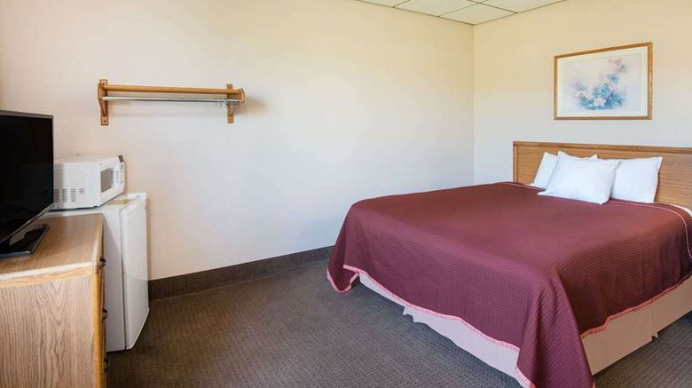 <b>Super 8 Abilene Room</b>. Images powered by <a href="https://iceportal.shijigroup.com/" title="IcePortal" target="_blank">IcePortal</a>.