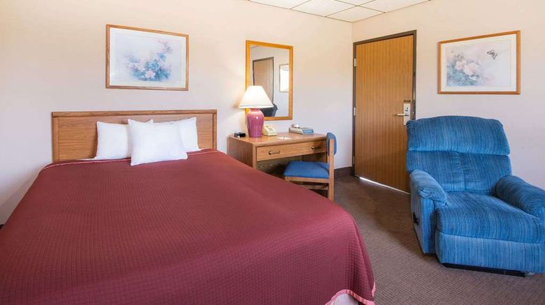 <b>Super 8 Abilene Room</b>. Images powered by <a href="https://iceportal.shijigroup.com/" title="IcePortal" target="_blank">IcePortal</a>.