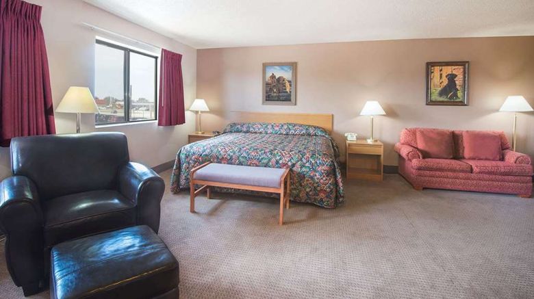 <b>Super 8 Abilene Suite</b>. Images powered by <a href="https://iceportal.shijigroup.com/" title="IcePortal" target="_blank">IcePortal</a>.